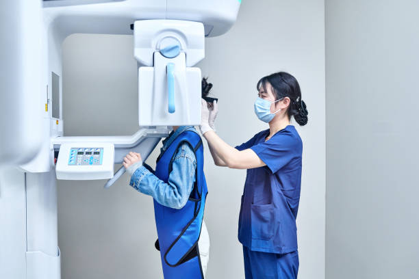 Best Emergency Tooth Extraction in Chula Vista, TX